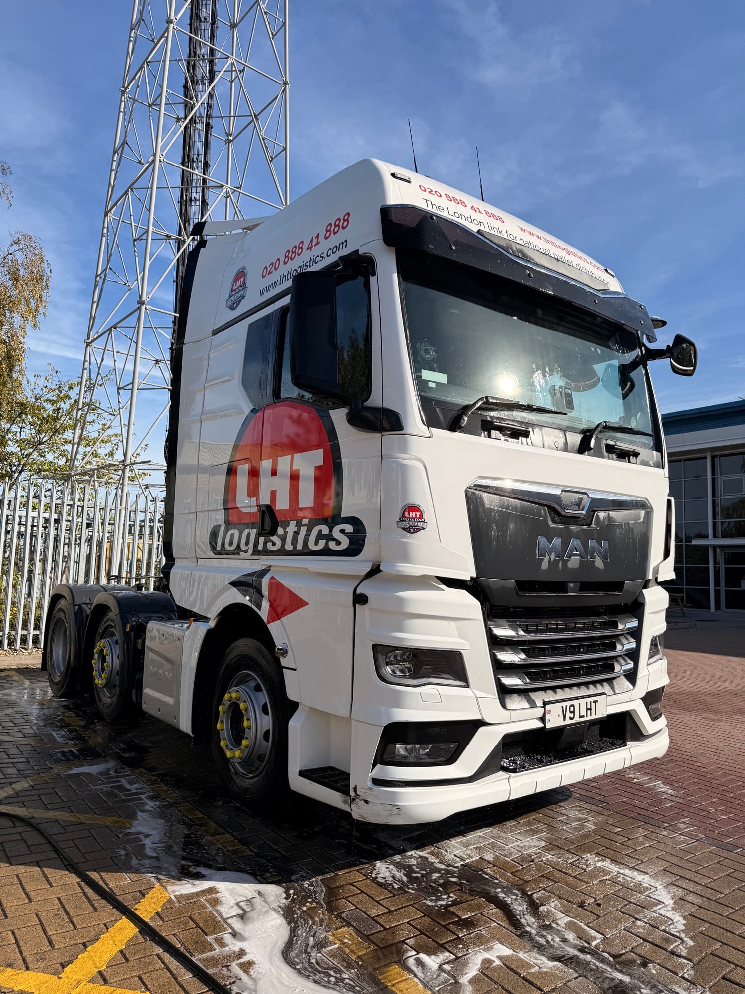 Clean commercial tractor unit following a PWS fleet wash